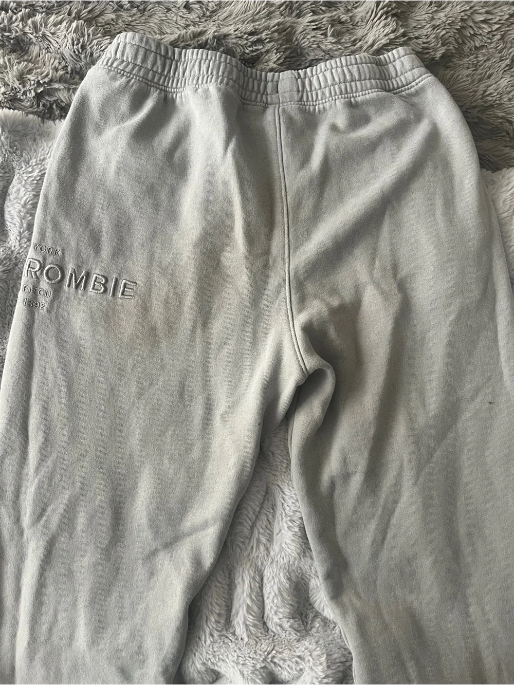 Abercrombie Kids Matching Hoodie & Jogger Set Gray Sage Relaxed Fit Size 11/12